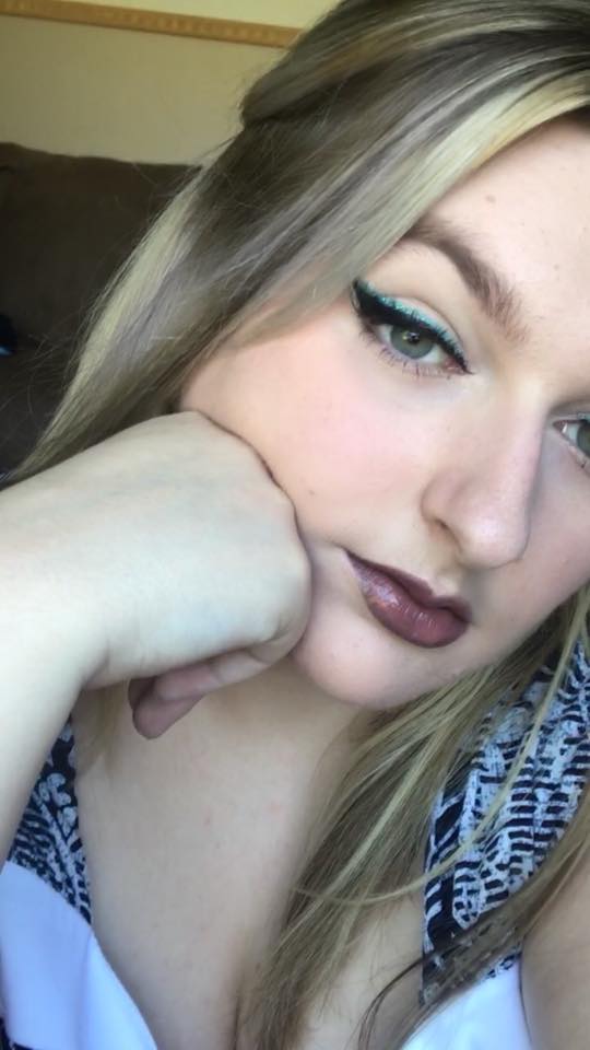 Fard liquide pour yeux Turquoise